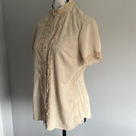Liz Claiborne Beige Cream Lace Blouse Size Small - Picture 4 of 6